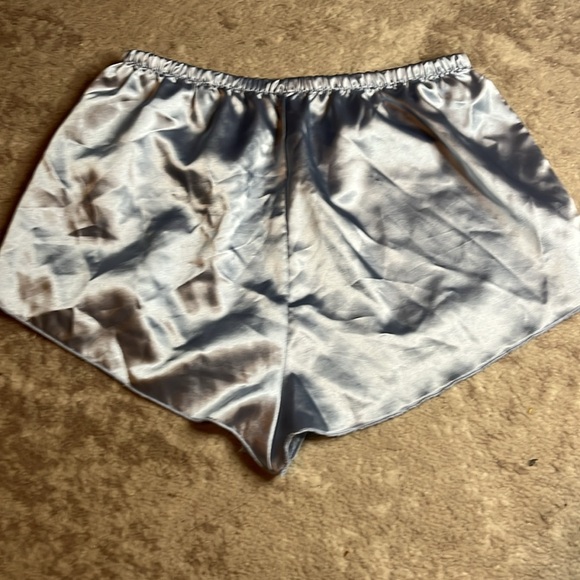 Light blue | Pajama Set | Silk | 95% polyester and 5% elastane | Size Small | - Picture 3 of 5